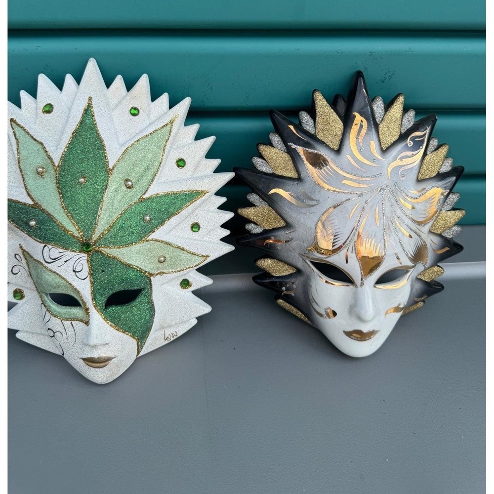 F.lli Motta Italian Ceramic Wall Masks‎ Set of 2 Green Gold Glitter Masquerade